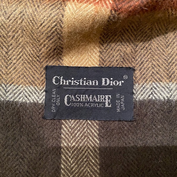 CHRISTIAN DIOR SCARF - Picture 2 of 4
